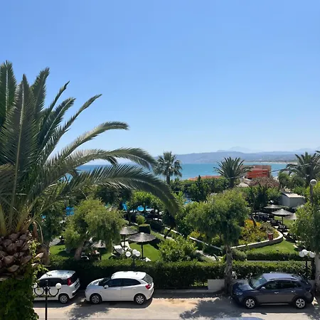 Otel Krini *